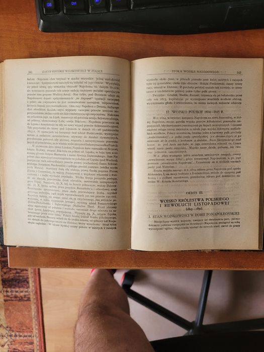 Ksiązka PRL Zarys historii wojskowości w Polsce