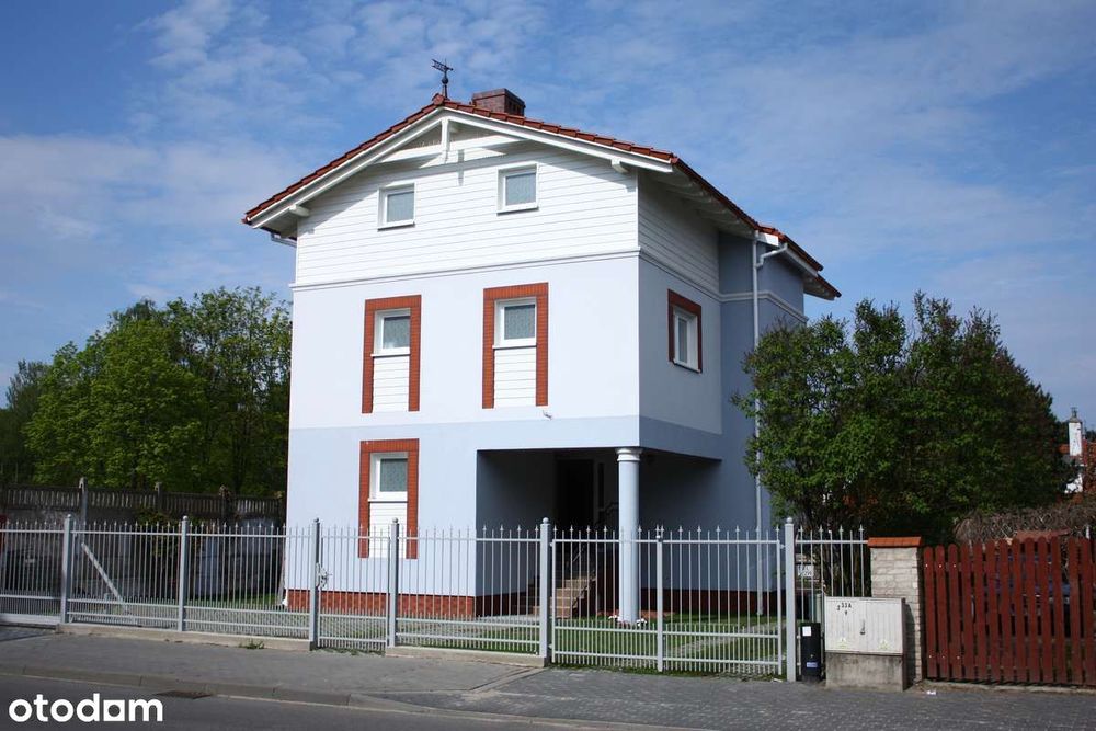 Budynek Usługowy Villa