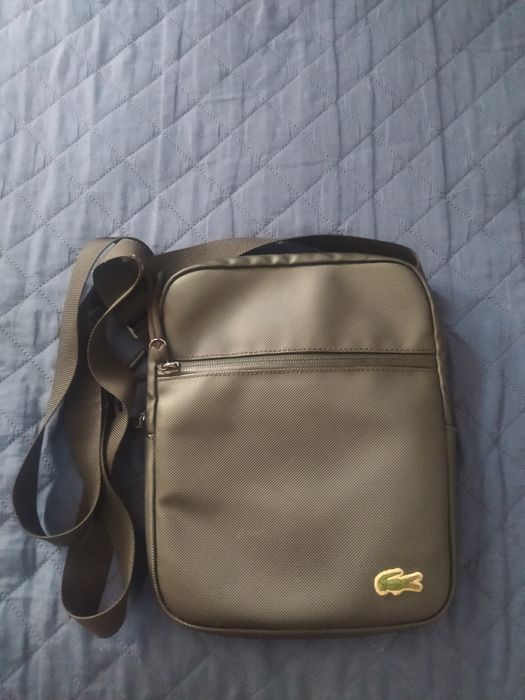 Bolsa da Lacoste