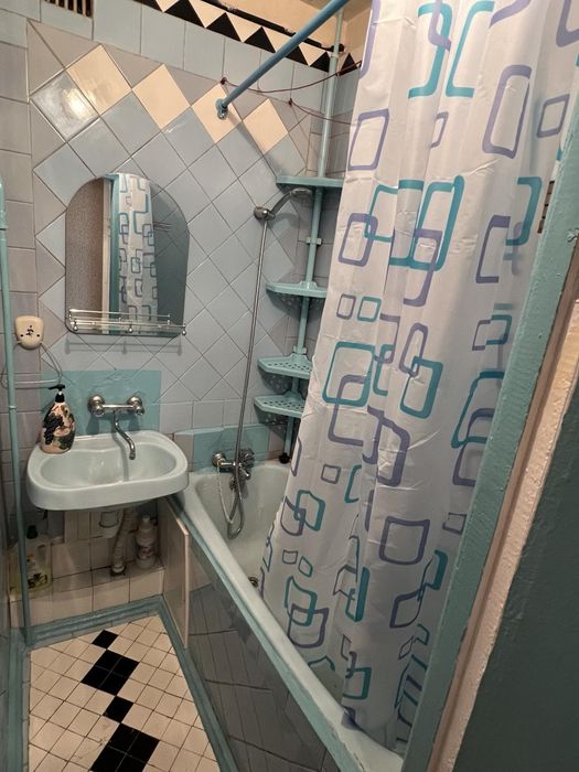 Сдам 2ую квартиру ЧеремушкиИ, Ицхака Рабина 53.Этаж 1.Балкон