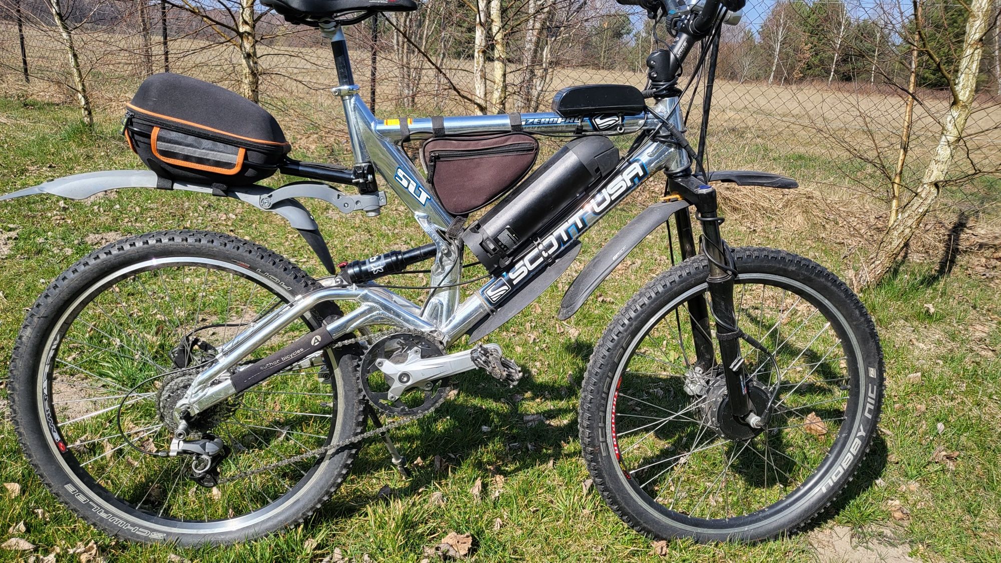 Rower z napędem elektrycznym 250W .