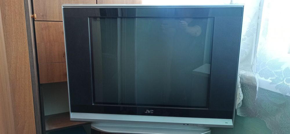 Продам  телевизор   JVC.