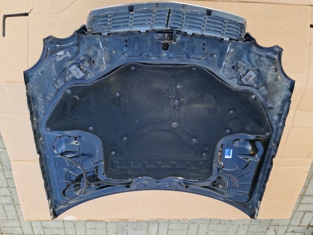 Maska pokrywa silnika grill atrapa Mercedes E-klasa W211 kolor 197