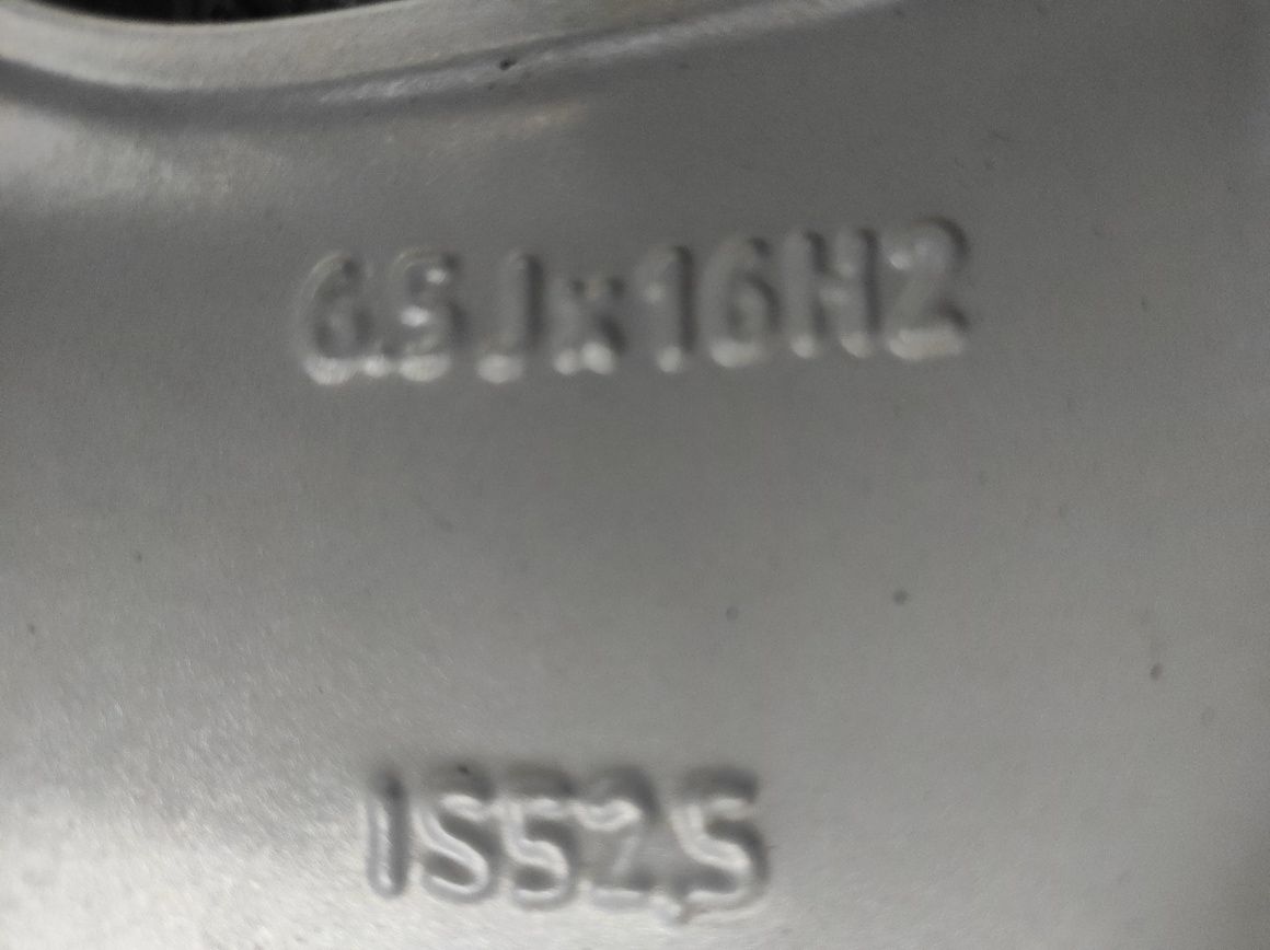 401 Felgi aluminiowe ORYGINAŁ VOLVO R 16 5x108