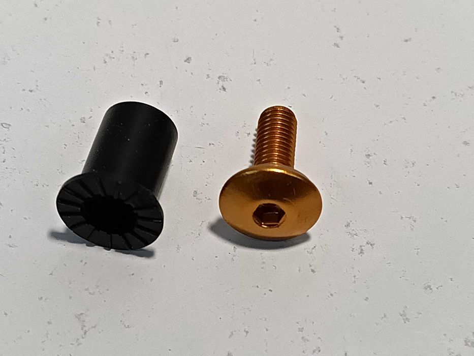 Śruby do owiewek motocykla. Wyprzedaż SUPER CENA aluminiowe