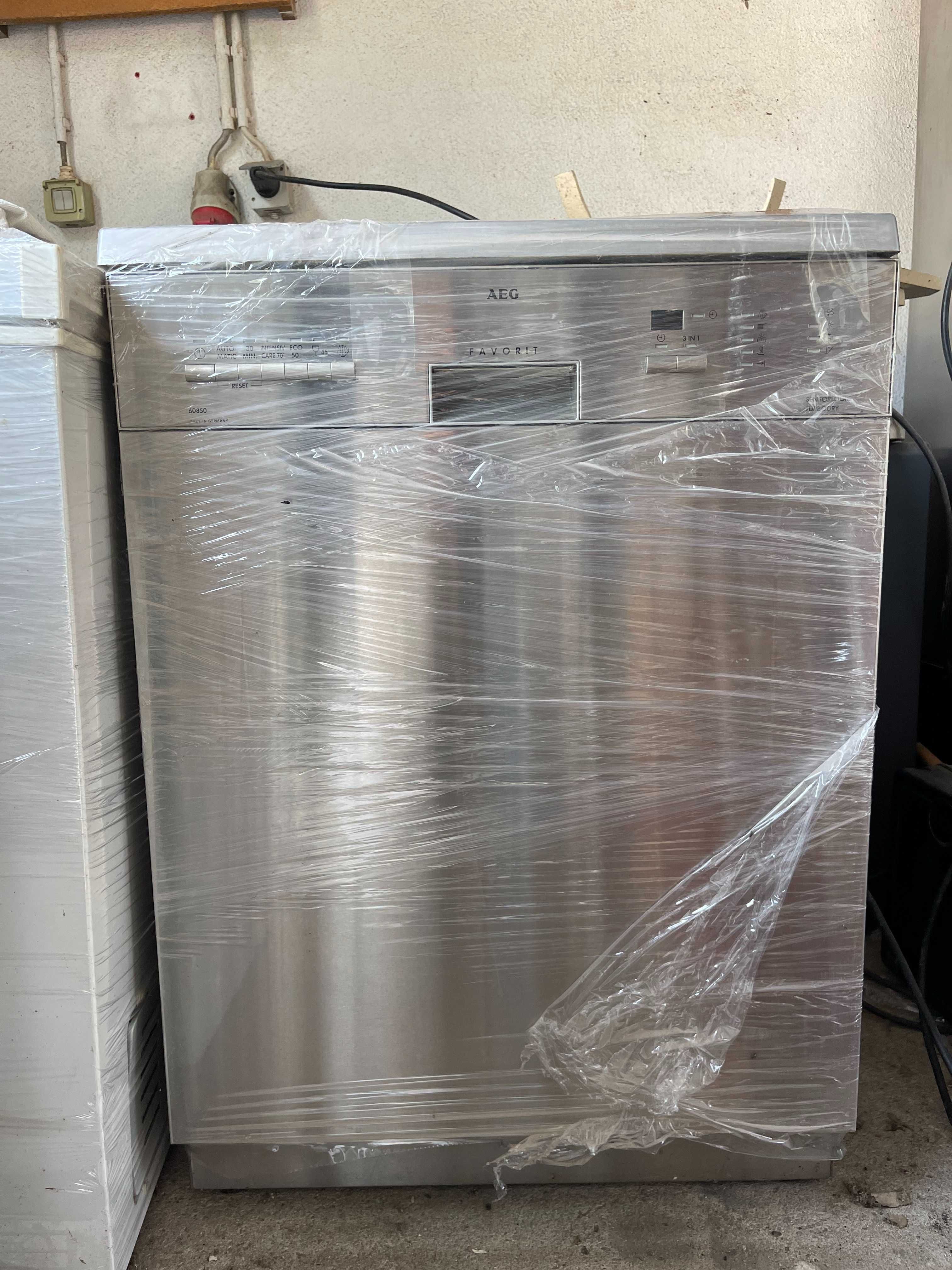 Máquina de lavar loiça AEG Favorit – inox, eficiente e durável