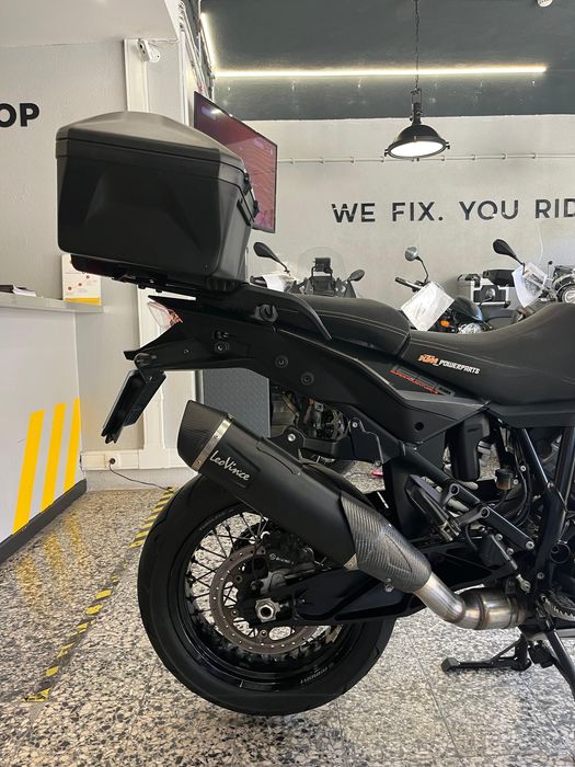 KTM 1290 Super Adventure S optima Top Case Escape Leo Vince Crash-Bars