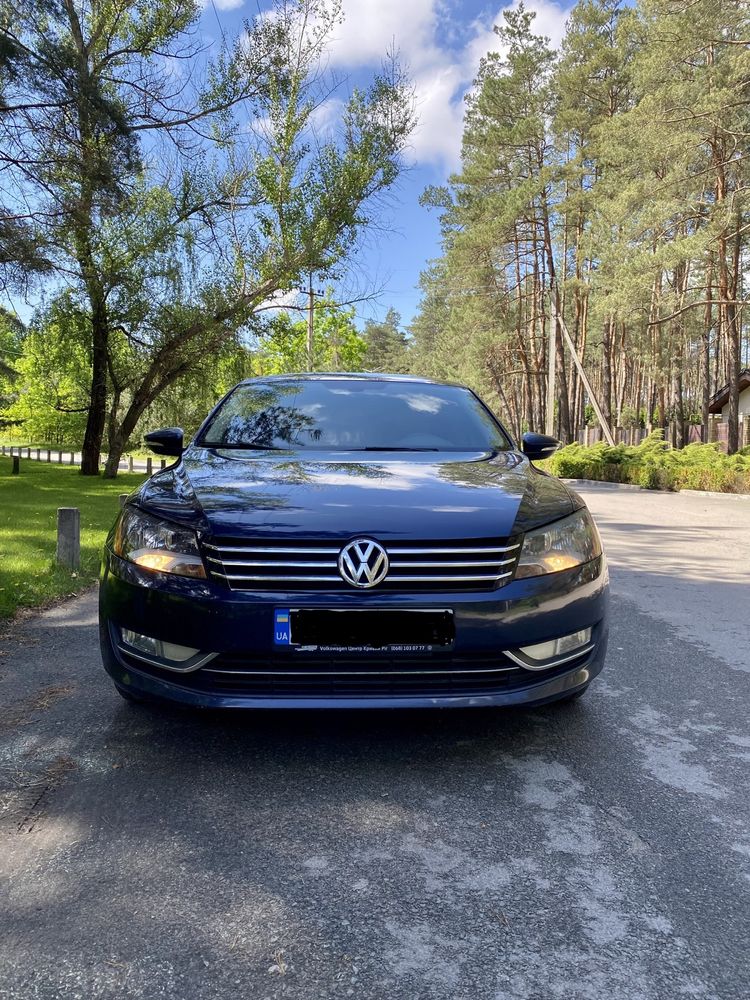 Продам Volkswagen Passat b7 2012  2л tdi