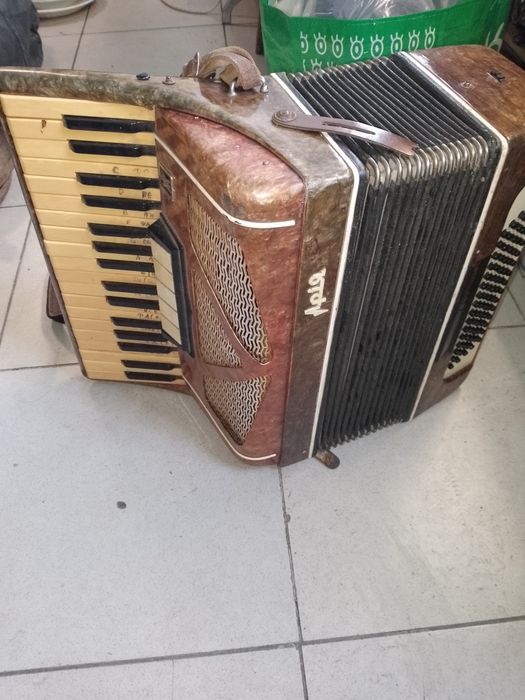 Аккордеон Ария за 950 грн