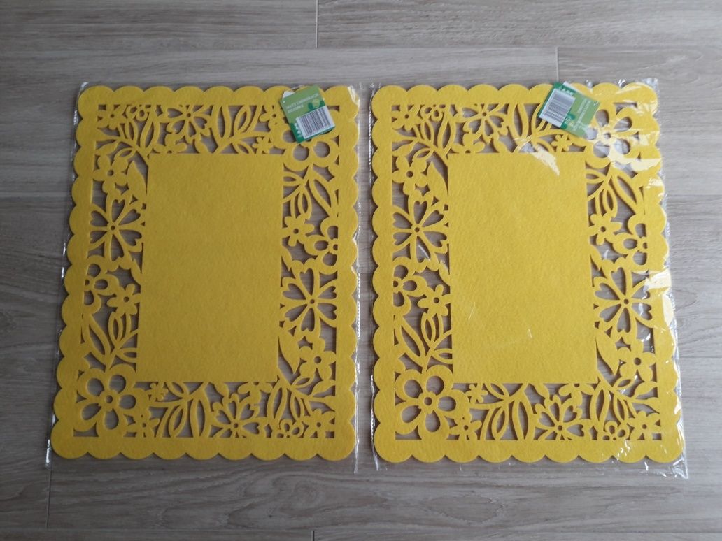 Mata na stół filcowa dekoracyjna żółta 2 szt nowa