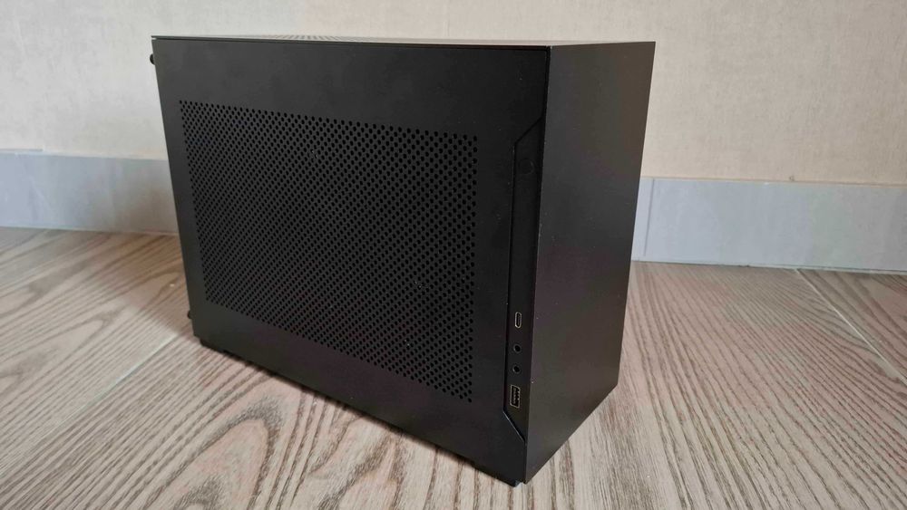 Ігровий ПК, Mini ITX, Ryzen 7 9700X, 64GB, RX 6900XT 16G