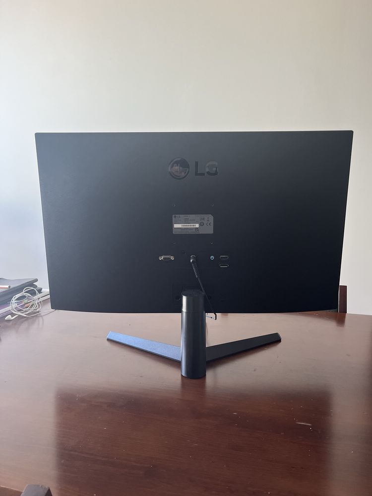 Monitor PC LG 27’’