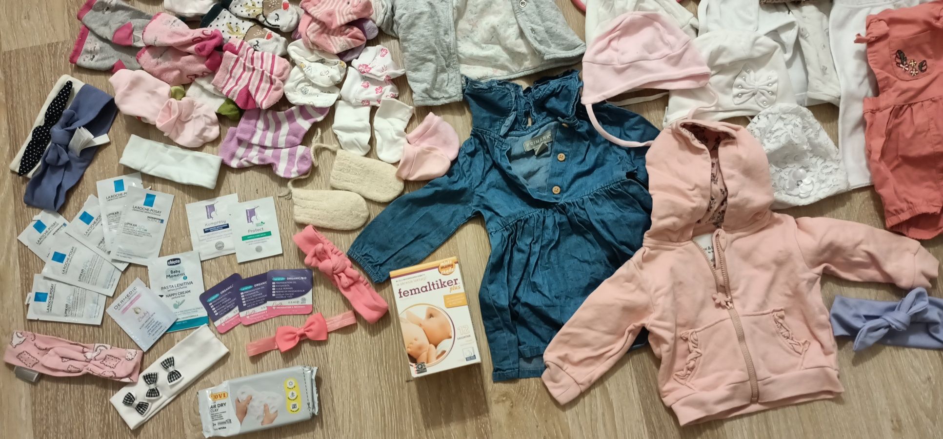 Paka ubranek nowych i używanych/ zestaw rzeczy rozm. 50, 56, 62, 68