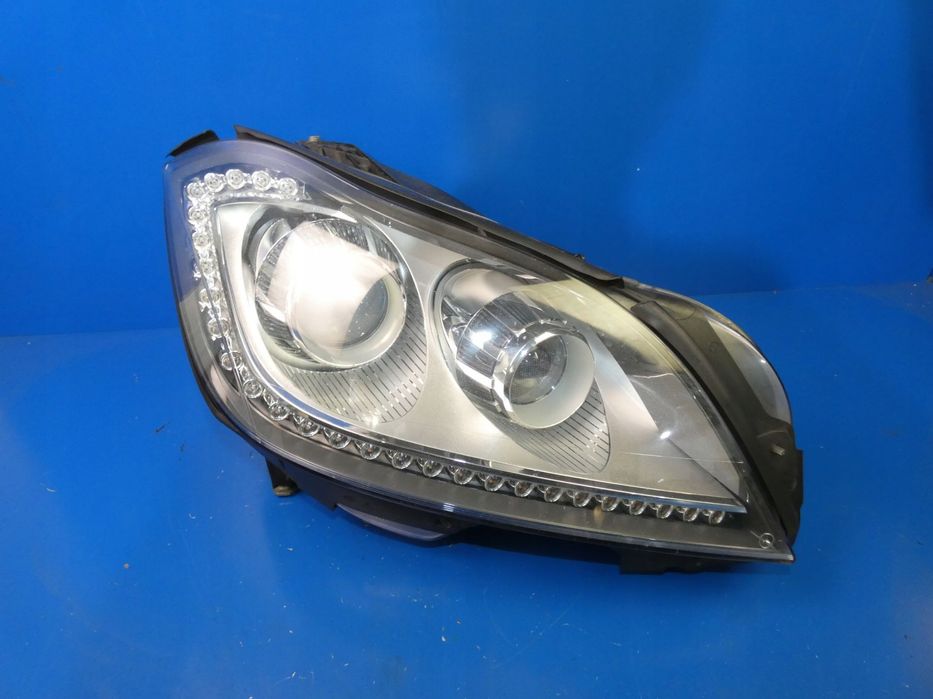 MERCEDES CLS W218 LAMPA PRAWY PRZÓD BI XENON PRAWA