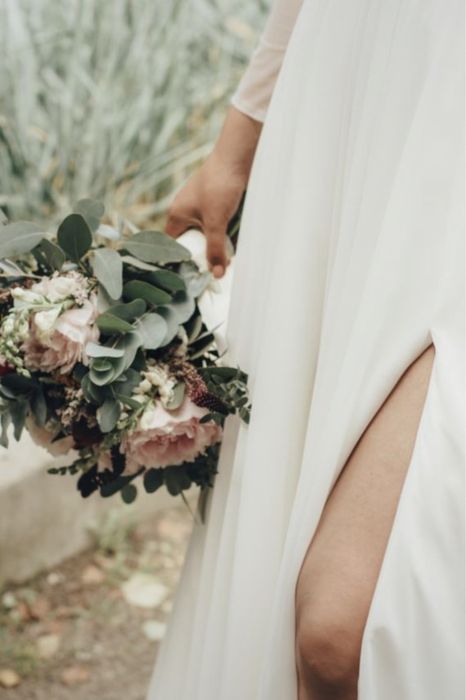 Suknia ślubna weselna boho rustykalna ręcznie haftowana r.40-42