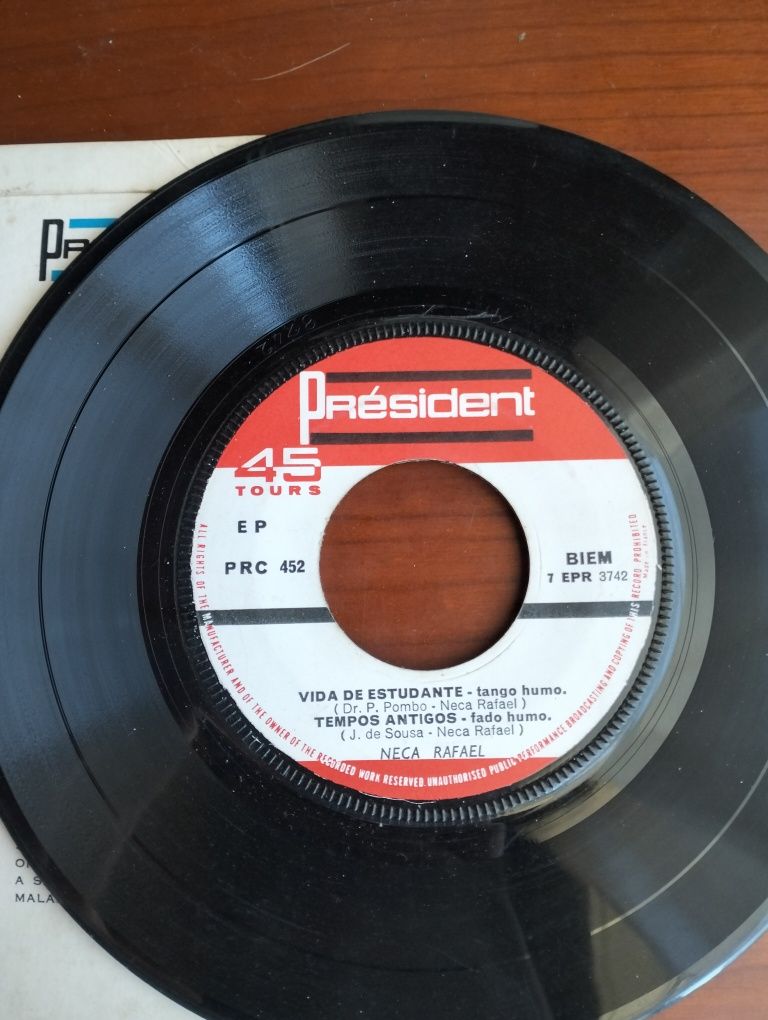 Disco de vinil single Neca Rafael - Vida de Estudante