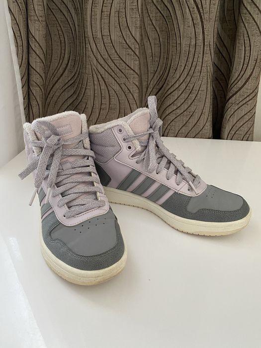 Демісезонні кеди Adidas, хайтопи 38-38,5