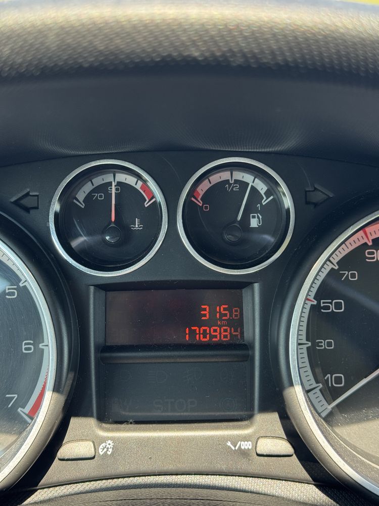 Peugeot 308•1.6 benzyna•Mały przebieg•Zadbany