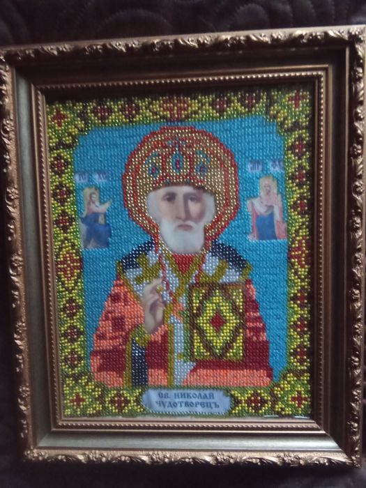 Картини, вишиті бісером