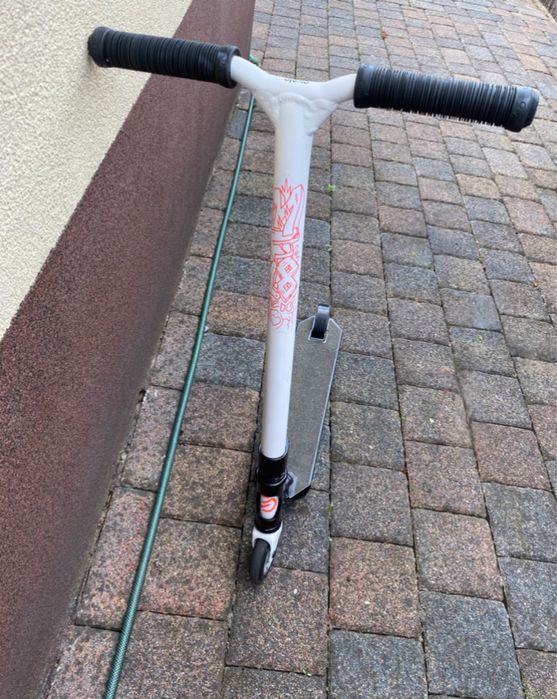 Hulajnoga oxelo MF 1.8 biało-czarna
