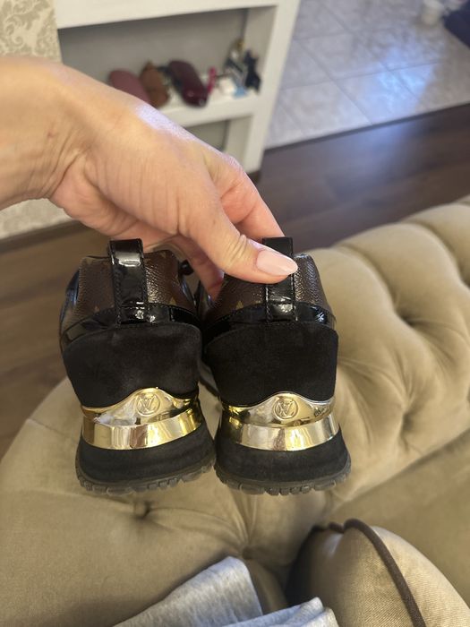 Кросівки оригінальні