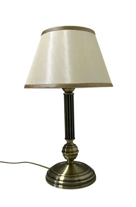 Продам настільну , прикроватну лампу