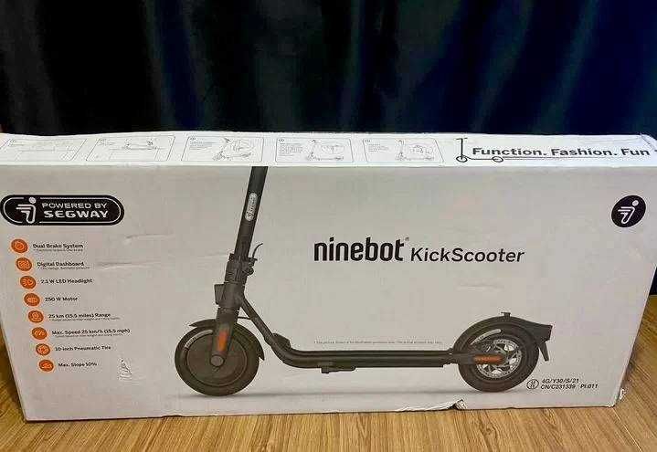 Электро-самокат Ninebot Kickscooter F25E