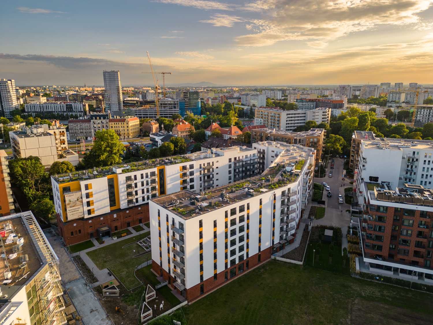 Na sprzedaż duży lokal usługowy w skończonej inwestycji