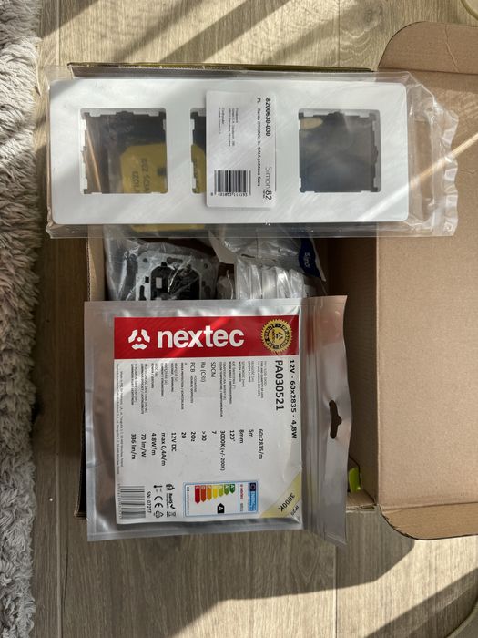 Osprzęt elektryczny Simon 82