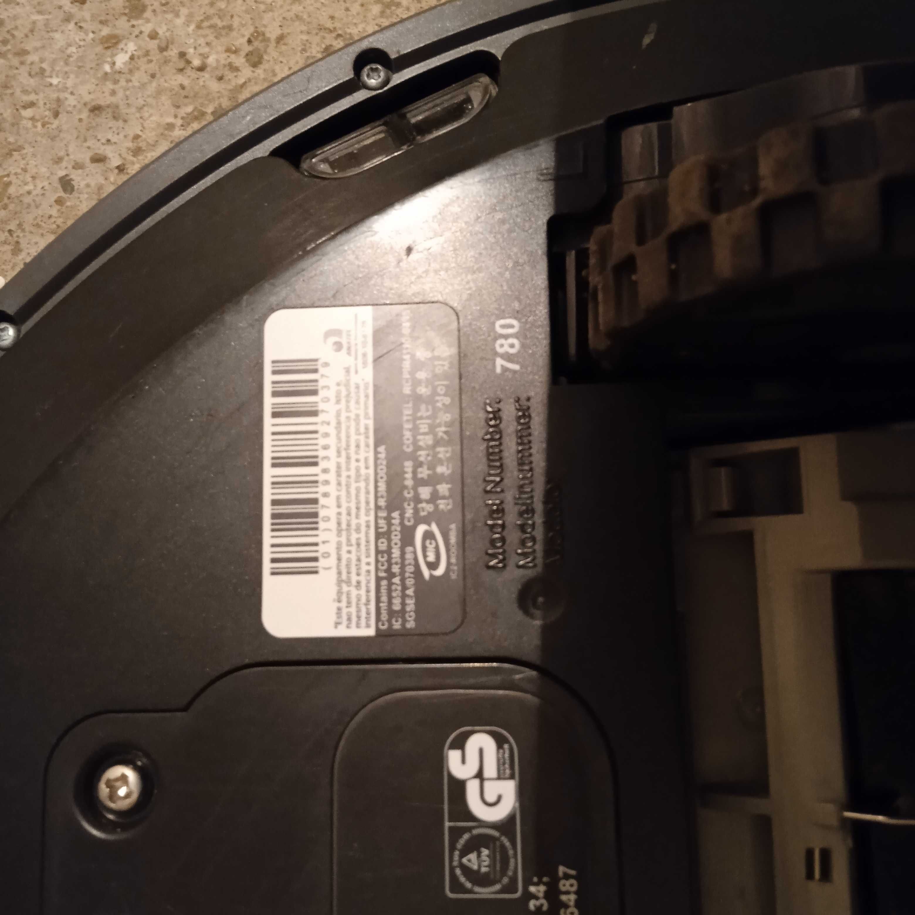 odkurzacz irobot roomba 780 stan nieznany z bazą