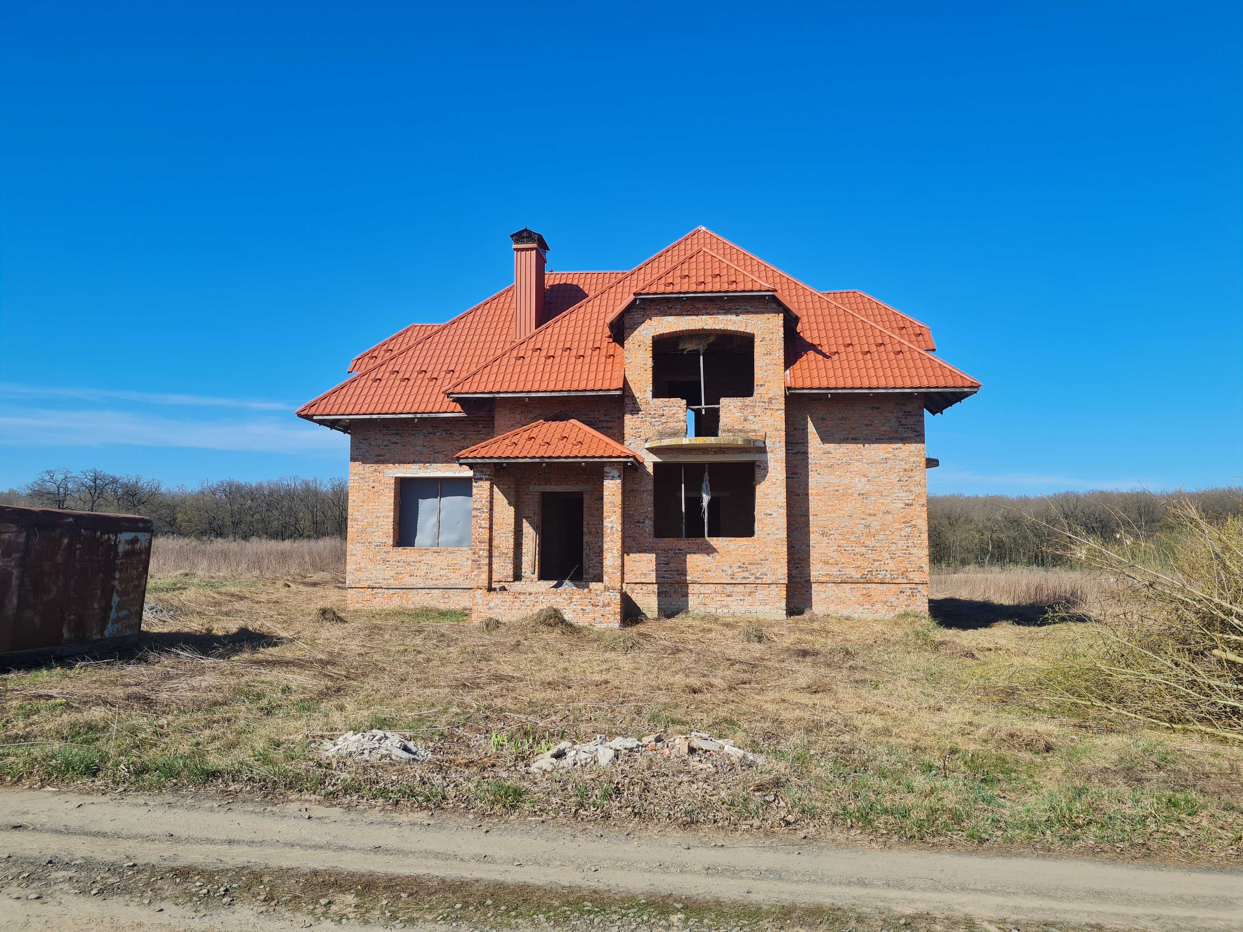 Продаж будинку по близу Луцька