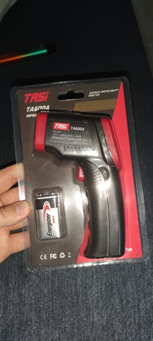 Laserowy miernik, termometr