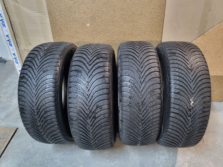 Зимові шини Michelin 205/55 R16