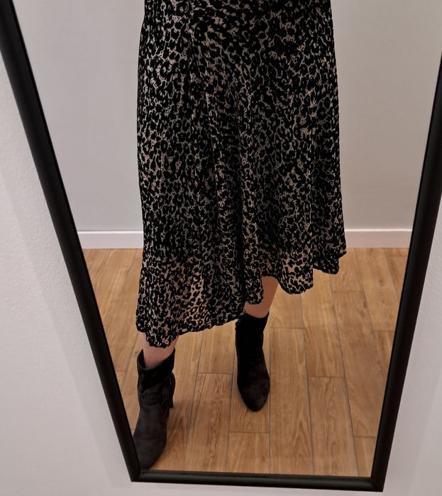Panterkowa midi spódnica