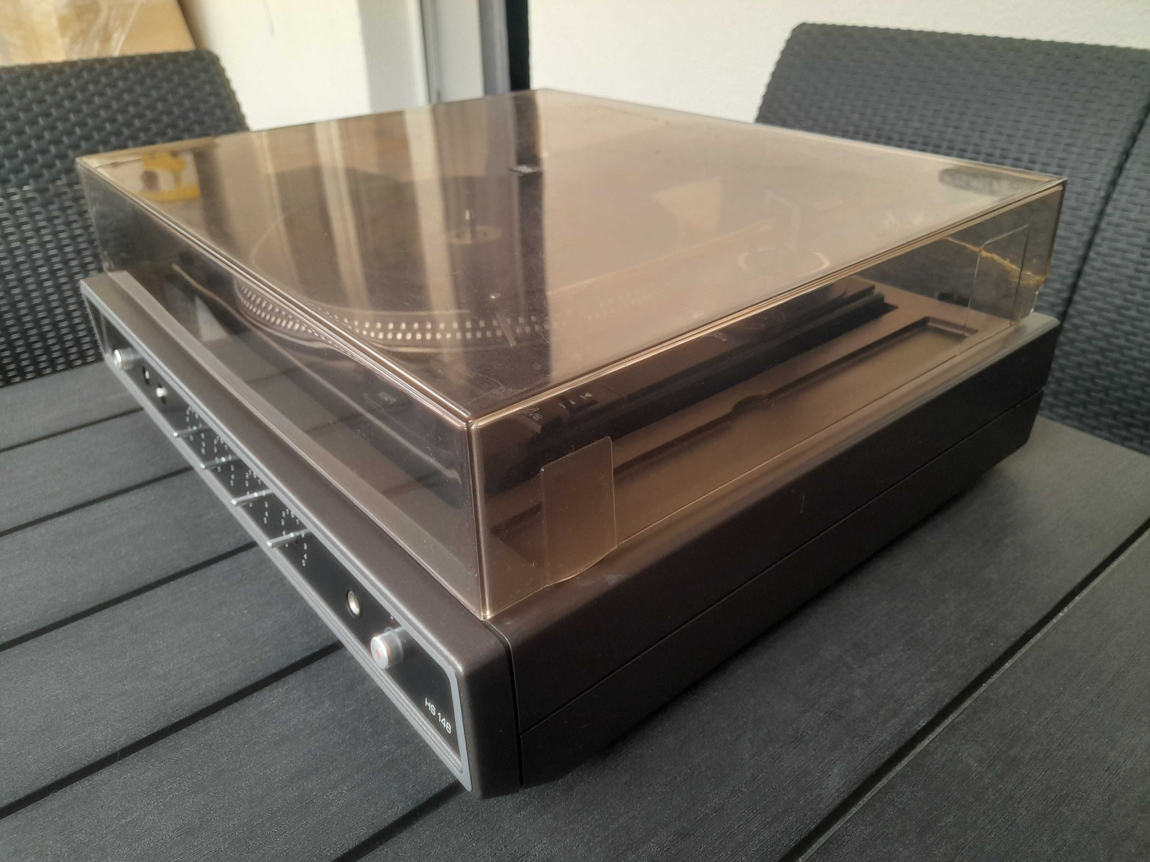 Gramofon + wzmacniacz Dual HS 148