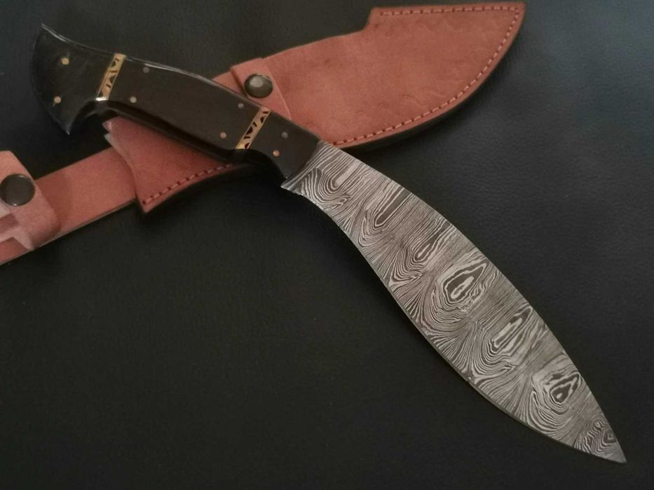 nóż KUKRI 35cm. DAMAST myśliwski ze stali damasceńskiej kuty