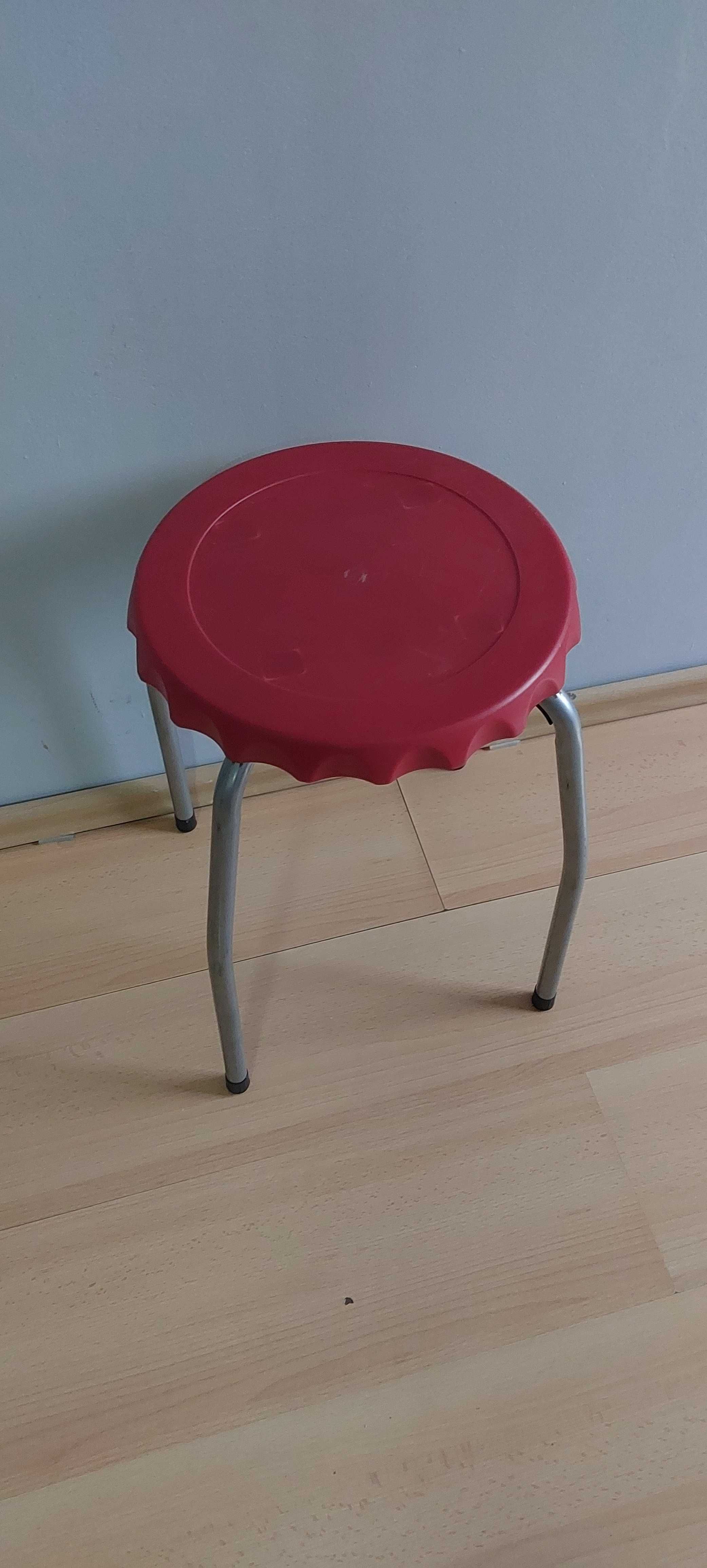 Taboret KAPSELEK używane
