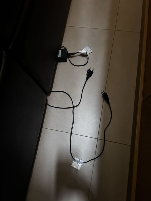 Sofá preto - Automatizado e opcionalmente modelar