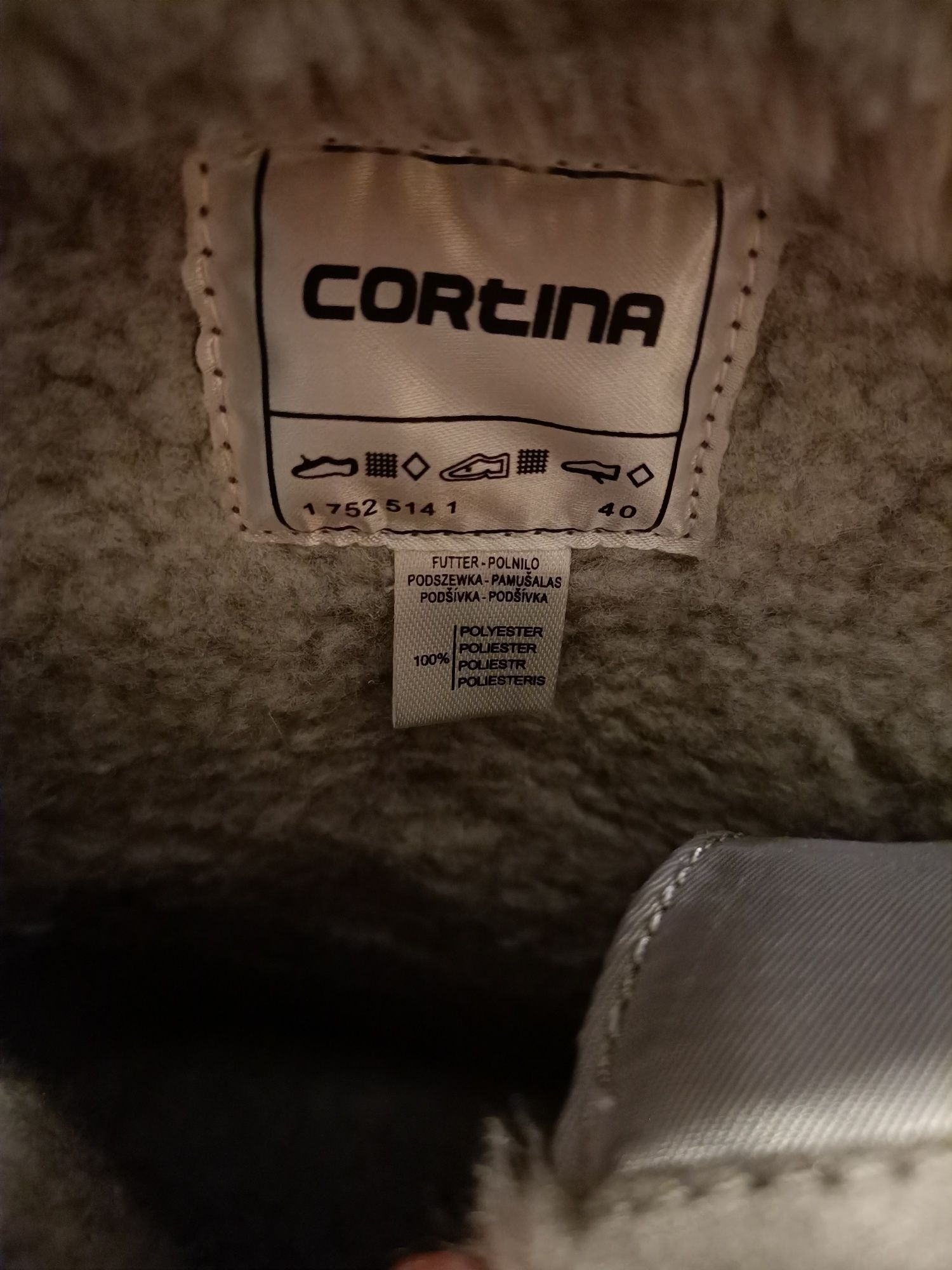 Cortina śniegowce 40 super stan mega cieple