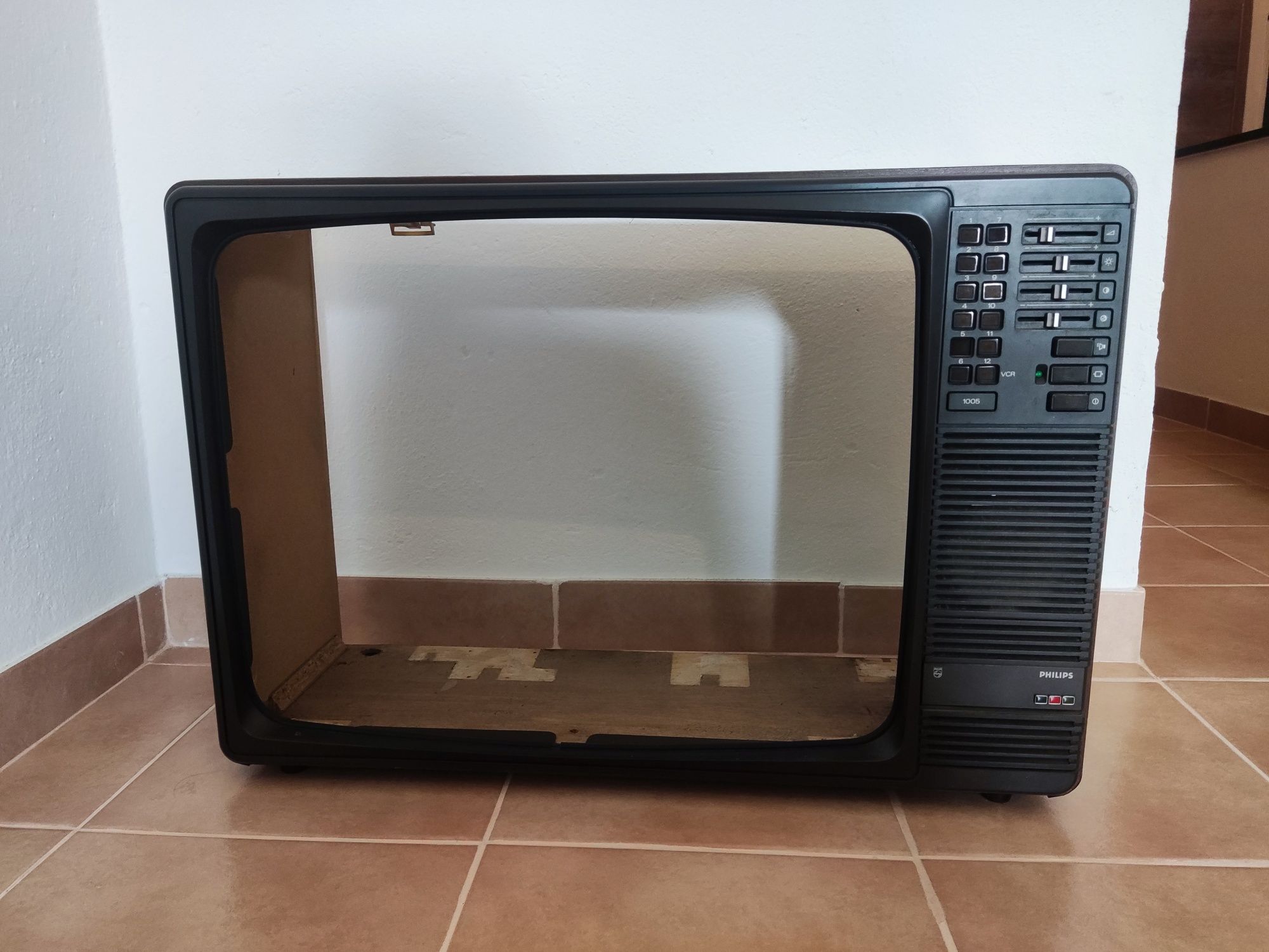 TV diorama televisão