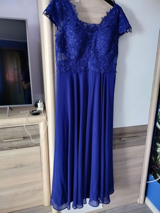 Sukienka na studniówkę lub wesele