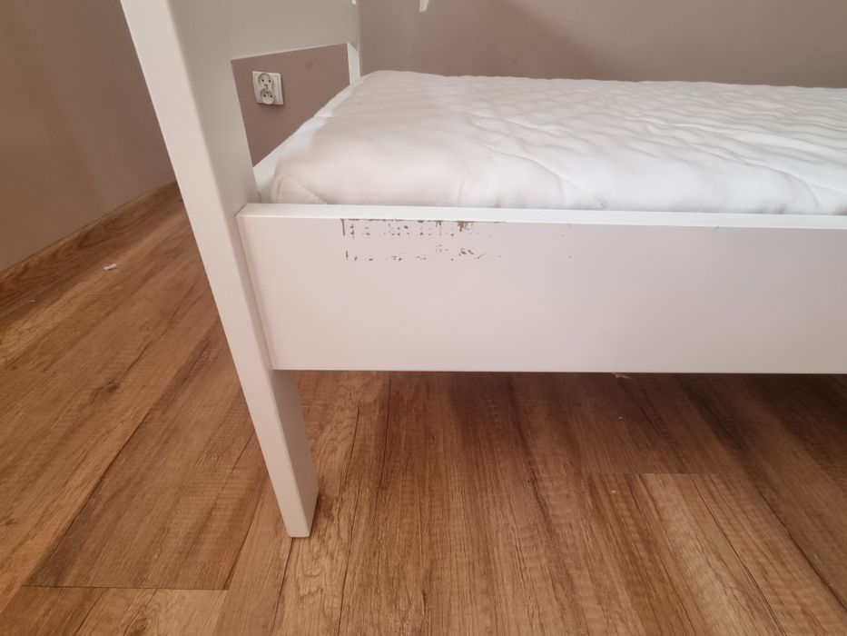 Ikea łóżeczko 
Łóżko Kritter
70x160
Sprzedam +materac oraz barierka.