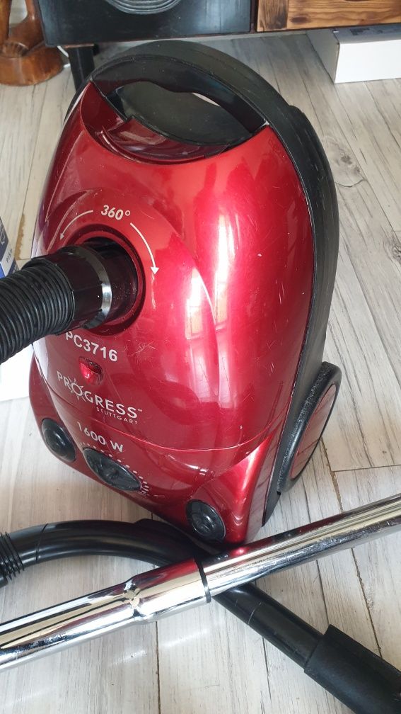 Odkurzacz Progres 1600W PC3716