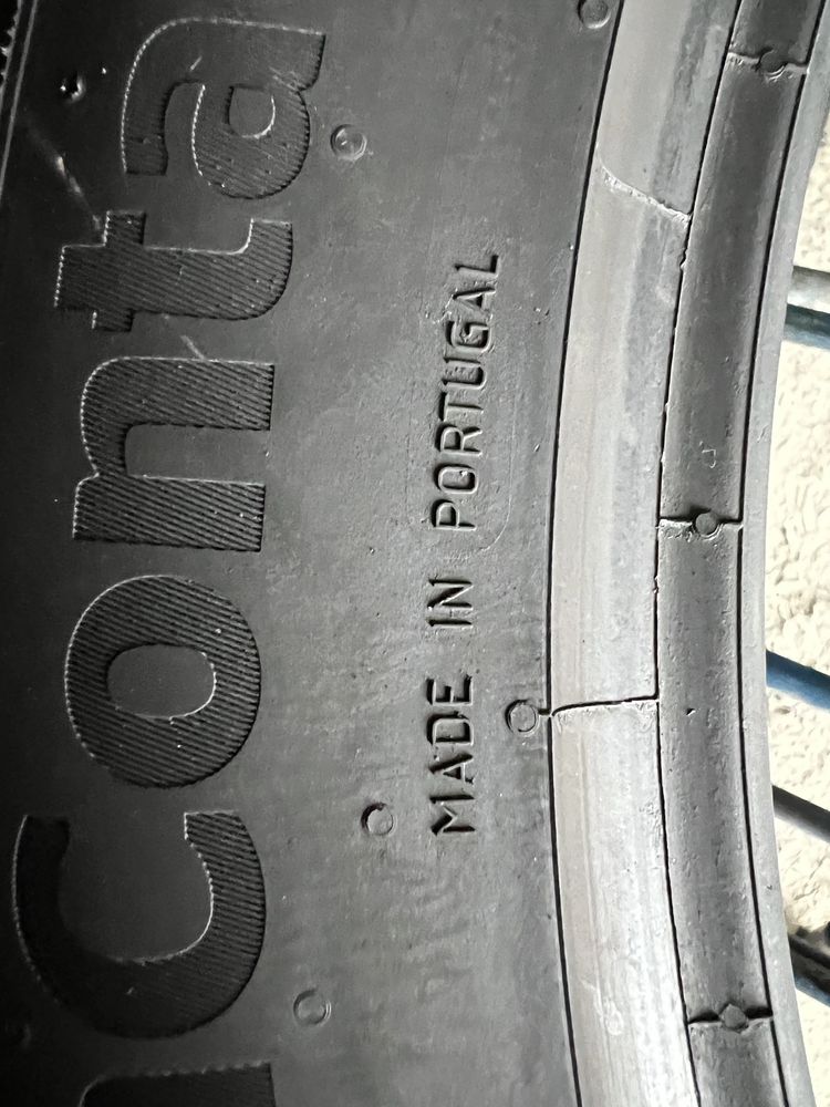 255/45/20 R20 Continental PremiumContact 6 4шт новые