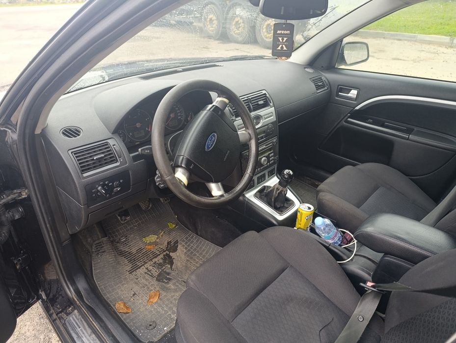 На повному ходу.