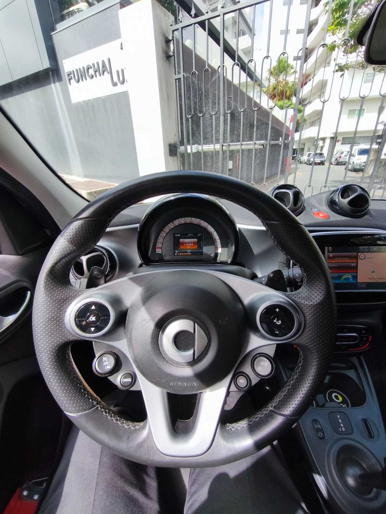 VENDE-SE – Smart Forfour 0.9 90cv Automático(2018) – 13.500€
