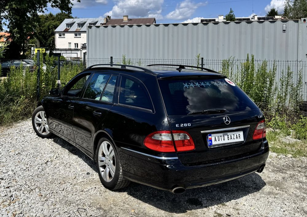 Mercedes-Benz E280 CDI * 3.0 V6 * Automat * Avantgarde * Navi * Lift *