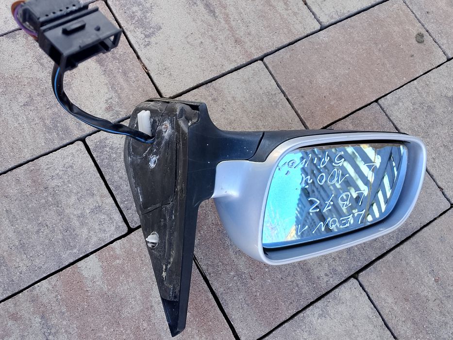 Lusterko lewe elektryczne 5 pinów Seat Leon 1, LB7Z