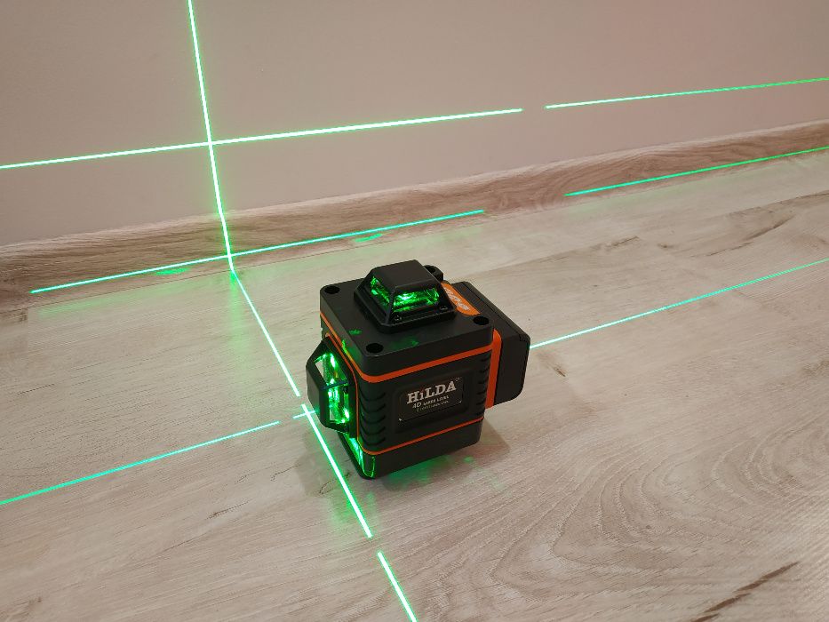 Laser Poziomica 4x360 SAMOPOZIOM / Skosy + PILOT / KALIBRACJA