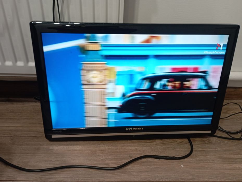 Телевізор HYUNDAI HLH22840 MP4